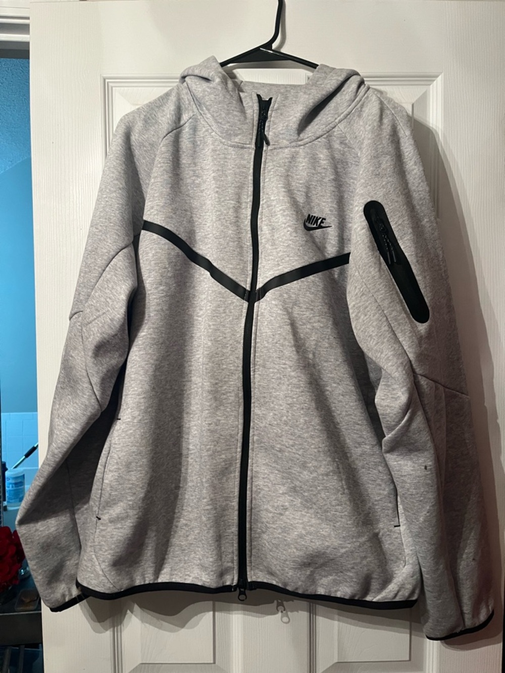 XL Gray Nike Tech Set - Picture 3 of 5